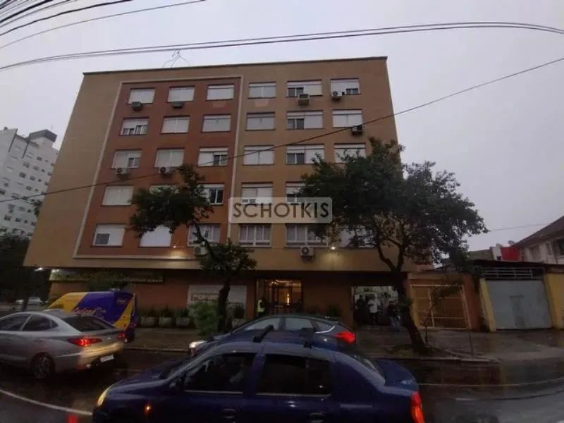 IMOBILIÁRIA SCHOTKIS VENDE APARTAMENTO ALUGADO DE 02 DORMITÓRIOS, 1º ANDAR, DE FRENTE, COM