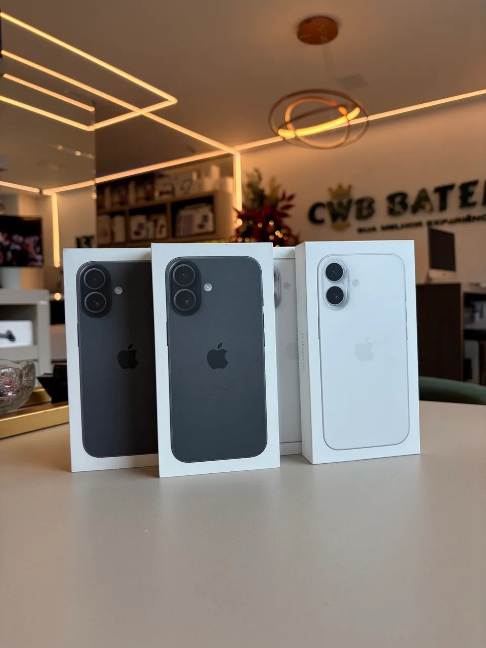 iPhone 17 Preto ou Branco 256GB - Lacrado 