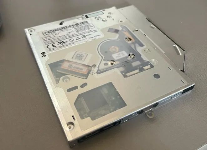 DVD SuperDrive interno para MacBook PRO 2012 (ORIGINAL)
