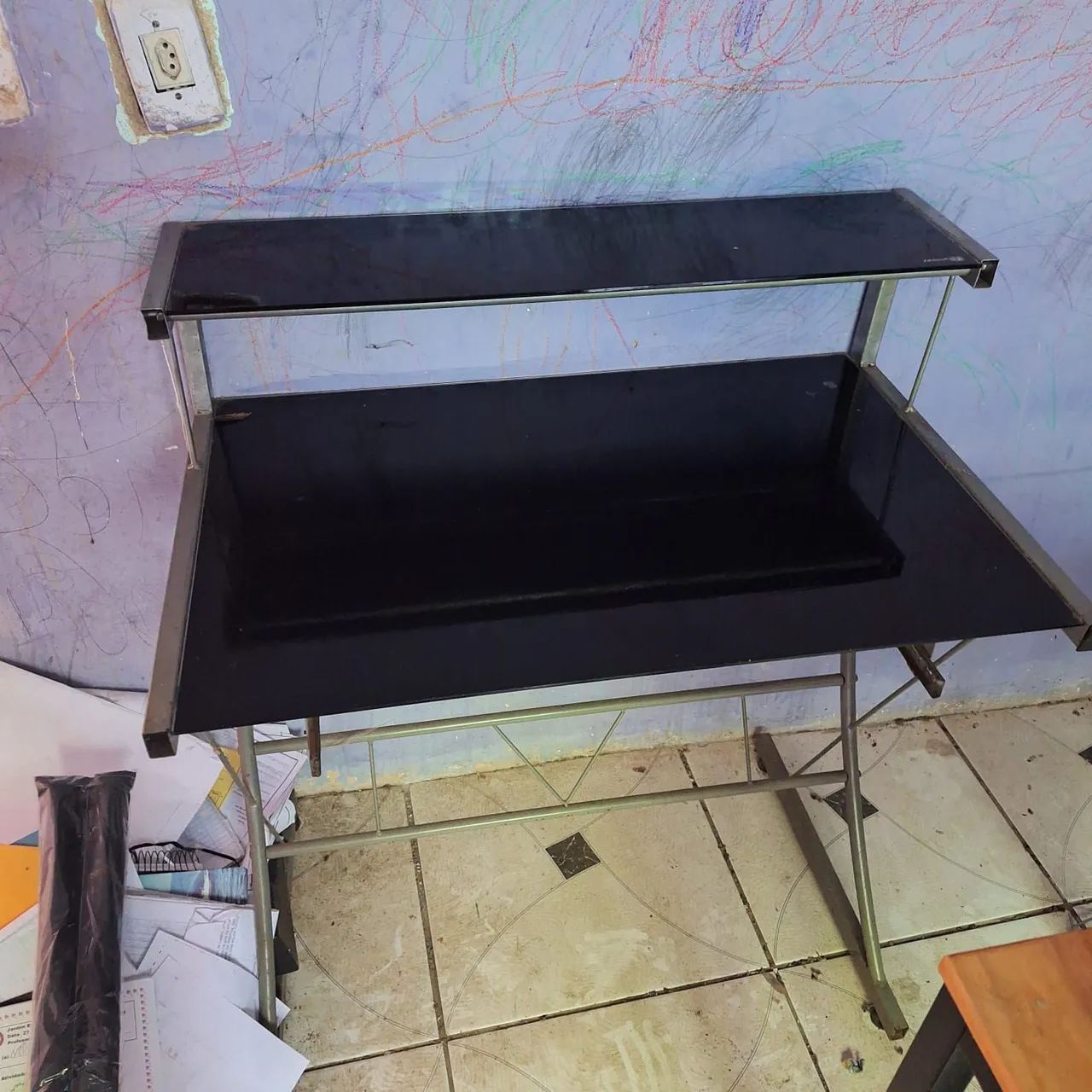Mesa de Escritório em Vidro Preto