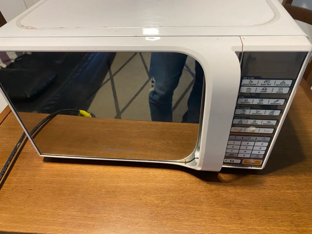 Micro-ondas Midea Livia 20 Litros