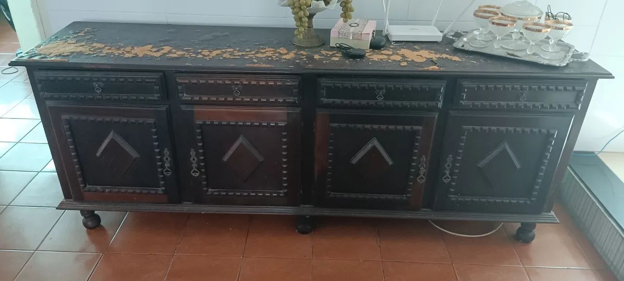 Buffet antigo de madeira 64596144703107120