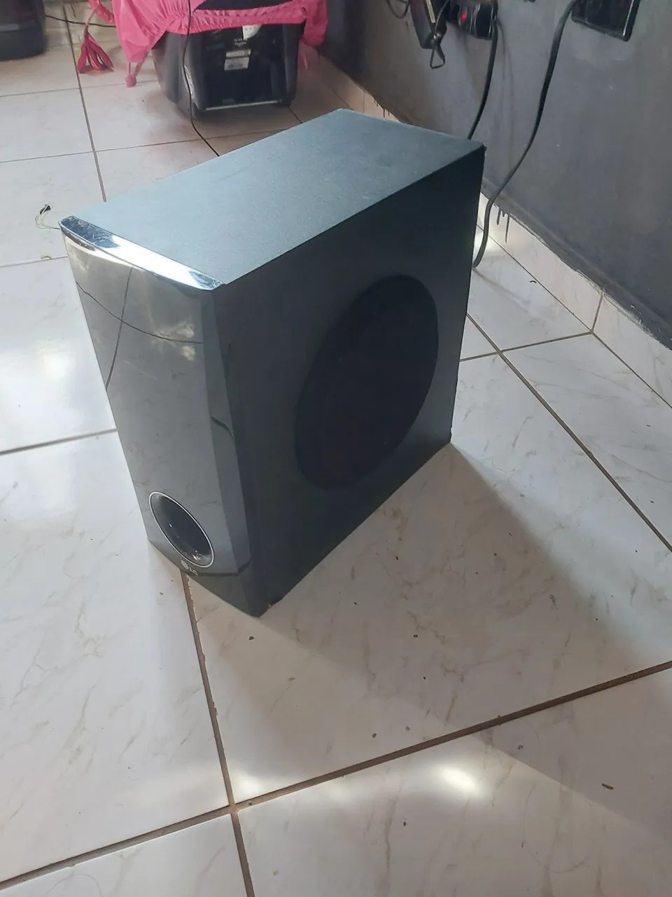 Subwoofer LG