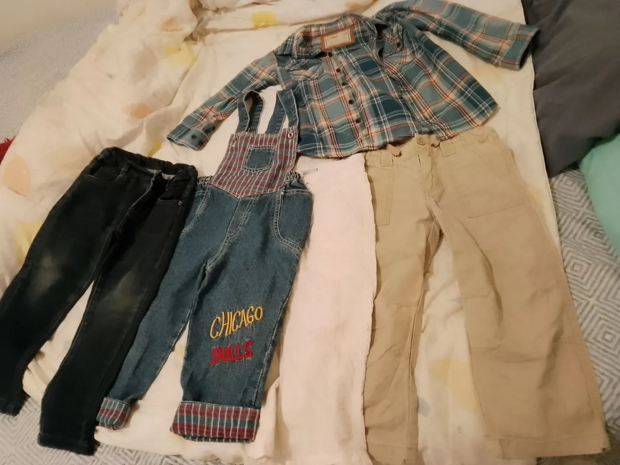 Roupinhas para festa junina valor de desapego!!!!!