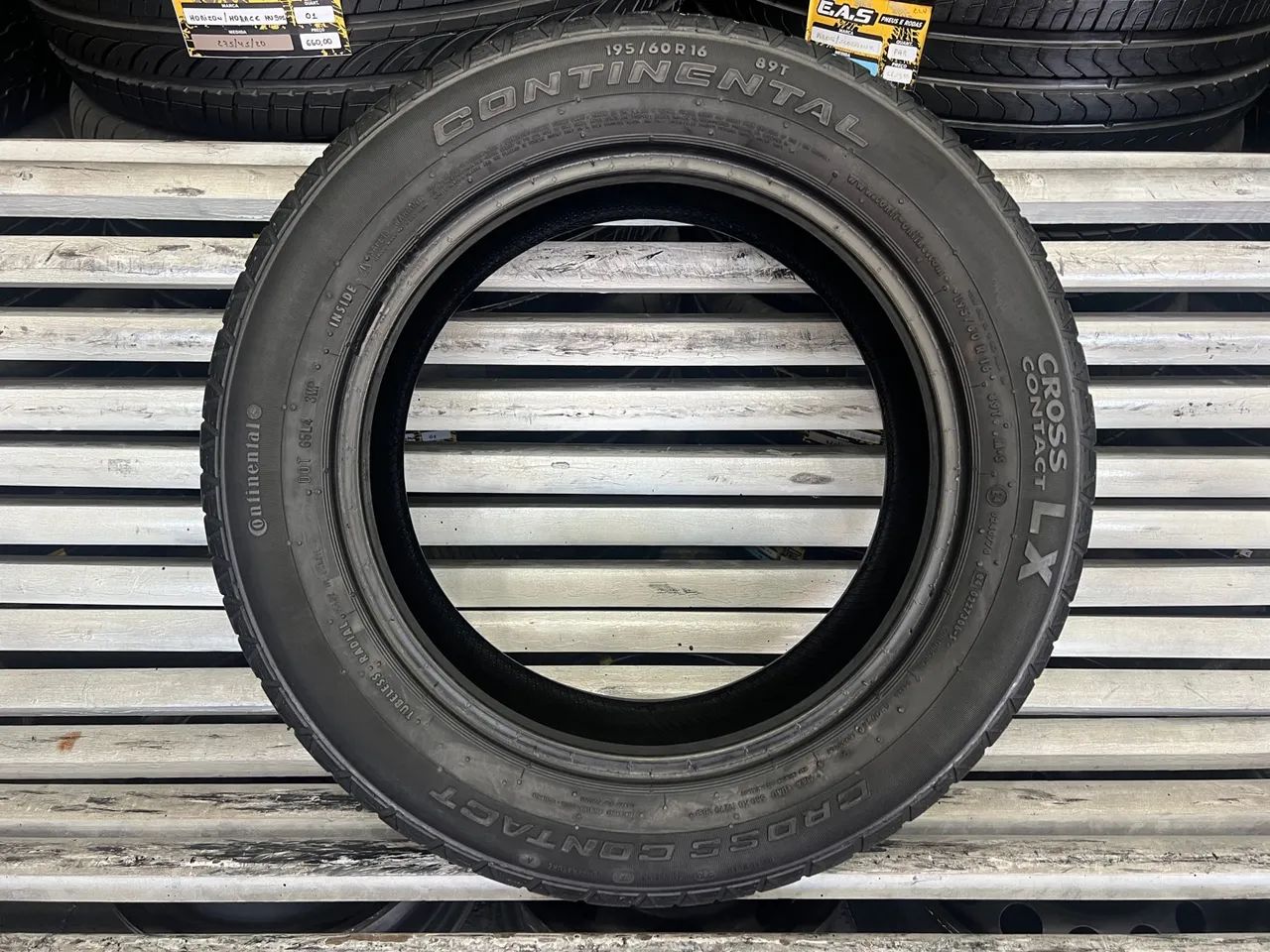Jogo de Pneus 195/60/16 Continental CrossContact R$999 / Pneu 195/60R16 - Foto 6