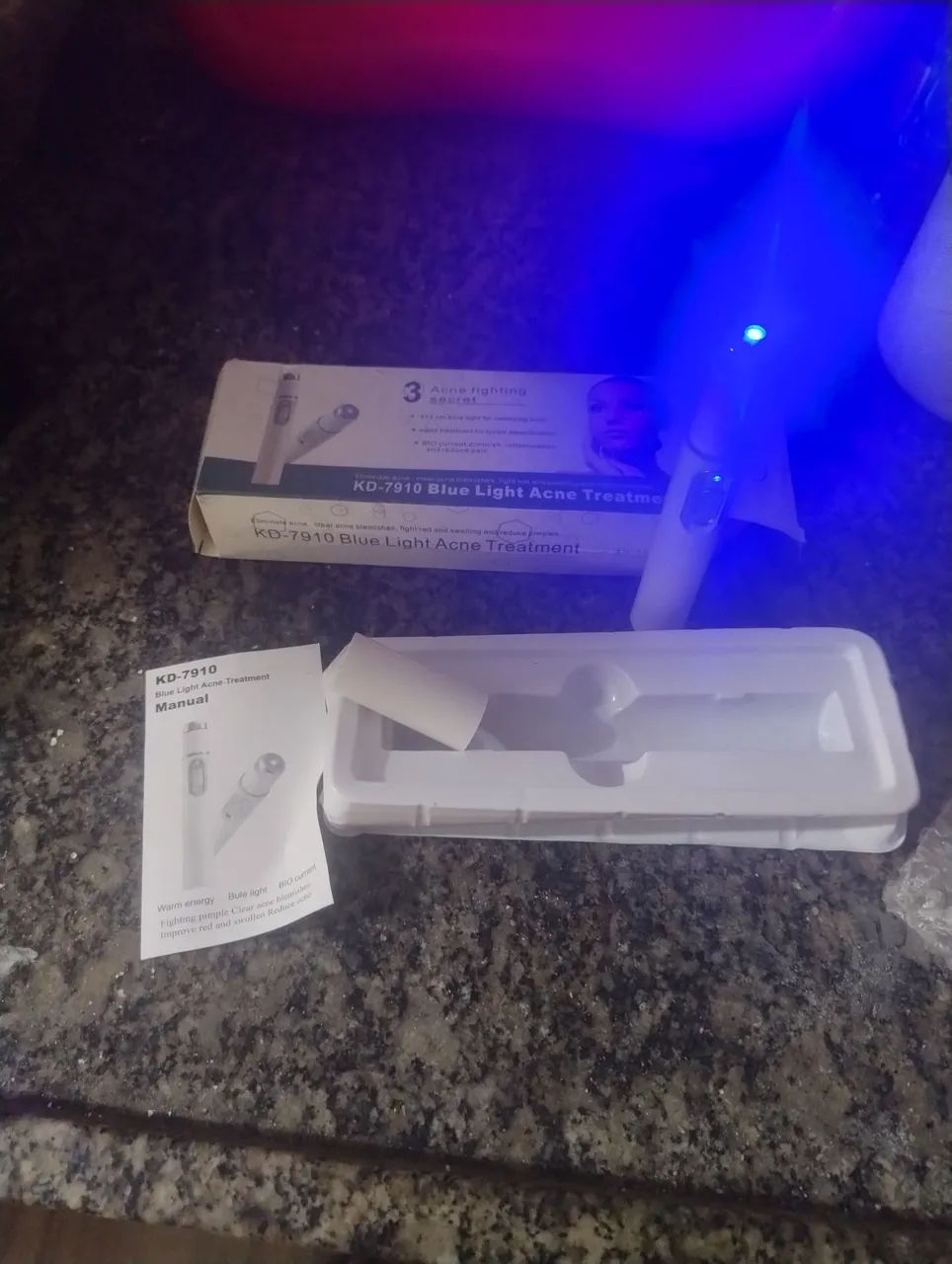 Blu light acne trearment