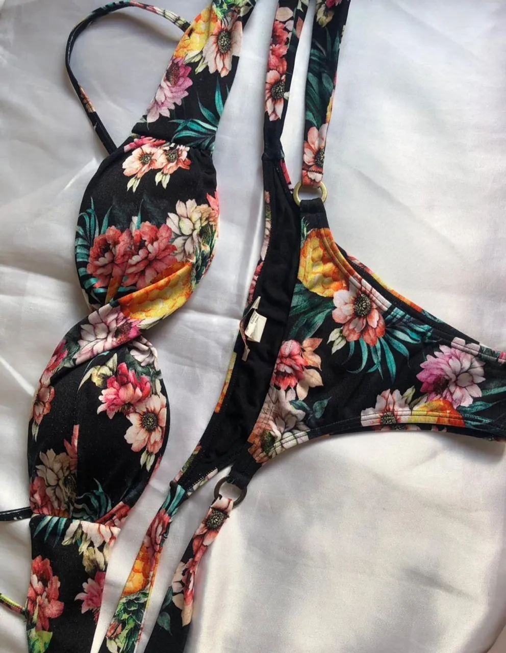 Biquíni Floral Preto