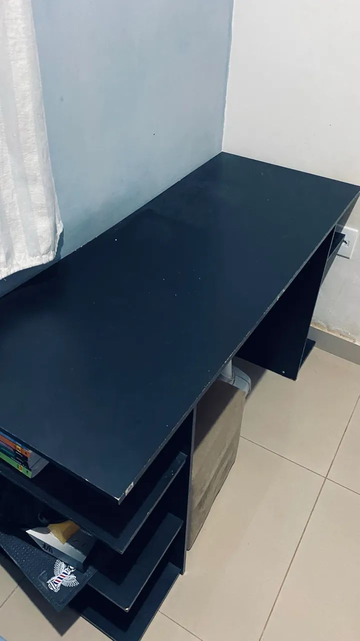 Mesa/Escrivaninha para quarto - Foto 2