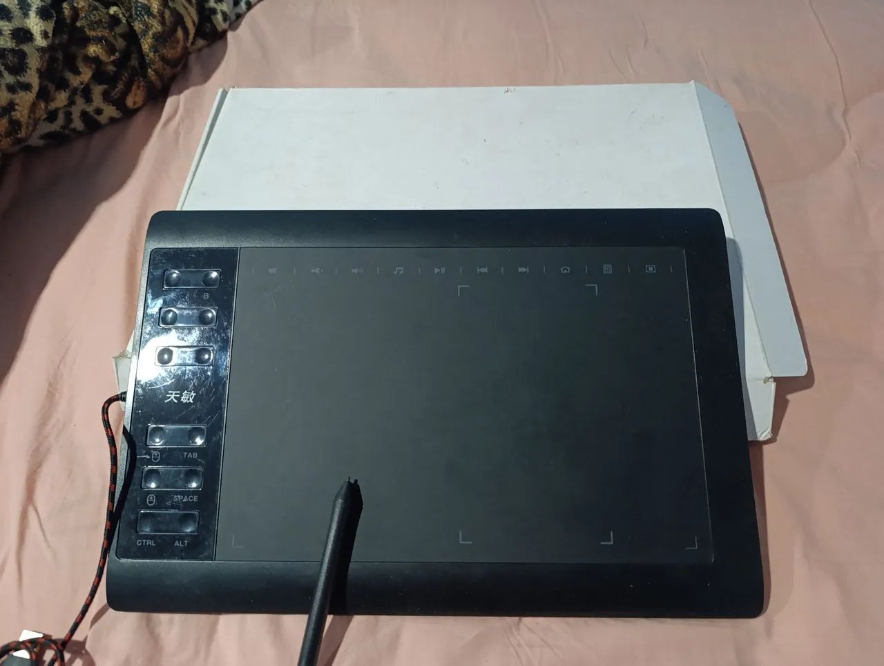 MESA DIGITALIZADORA 