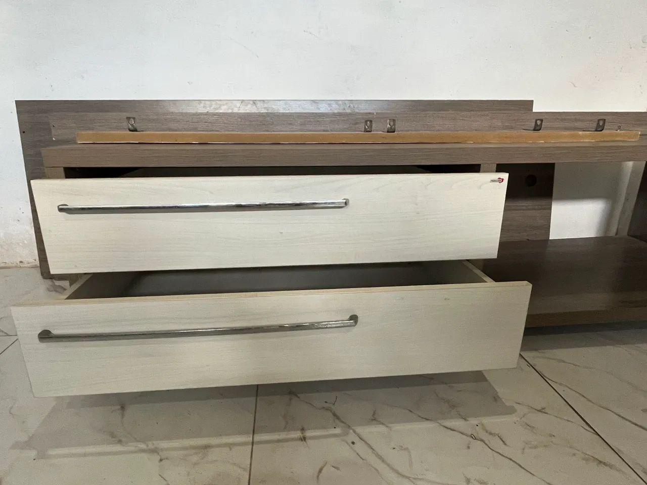VENDO PAINEL COM RACK