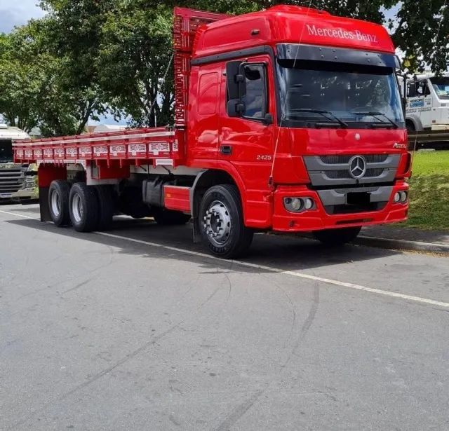 mb atego 2425 6x2 2011 - Foto 2
