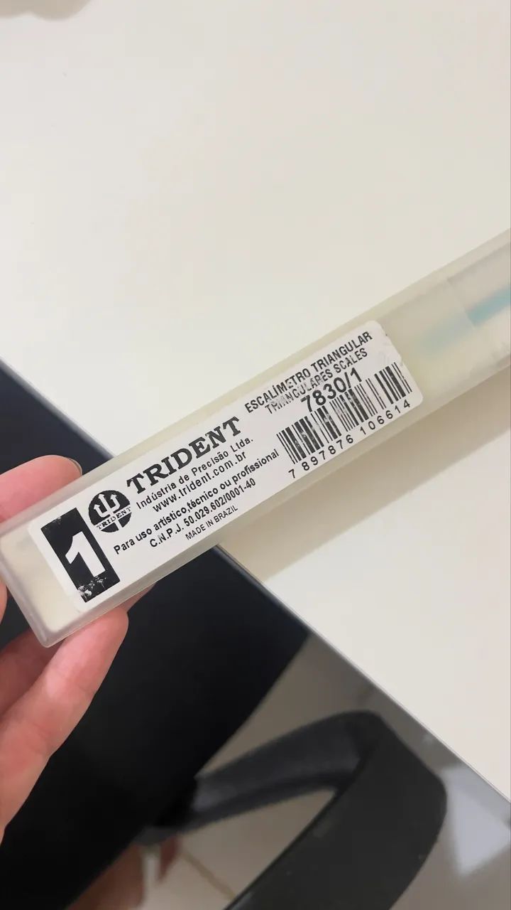 Escalímetro triangular 30 cm  - Foto 2