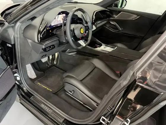 Ferrari Purosangue 6.5 V12 725cv, foto 16 de 16