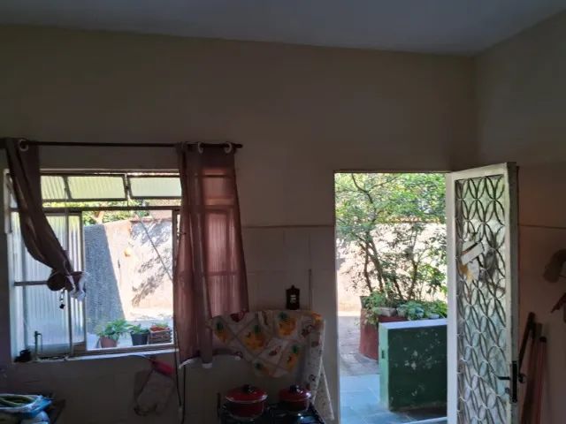 Casa com Garagem coberta e 02 quartos em Guapiaçu Anual