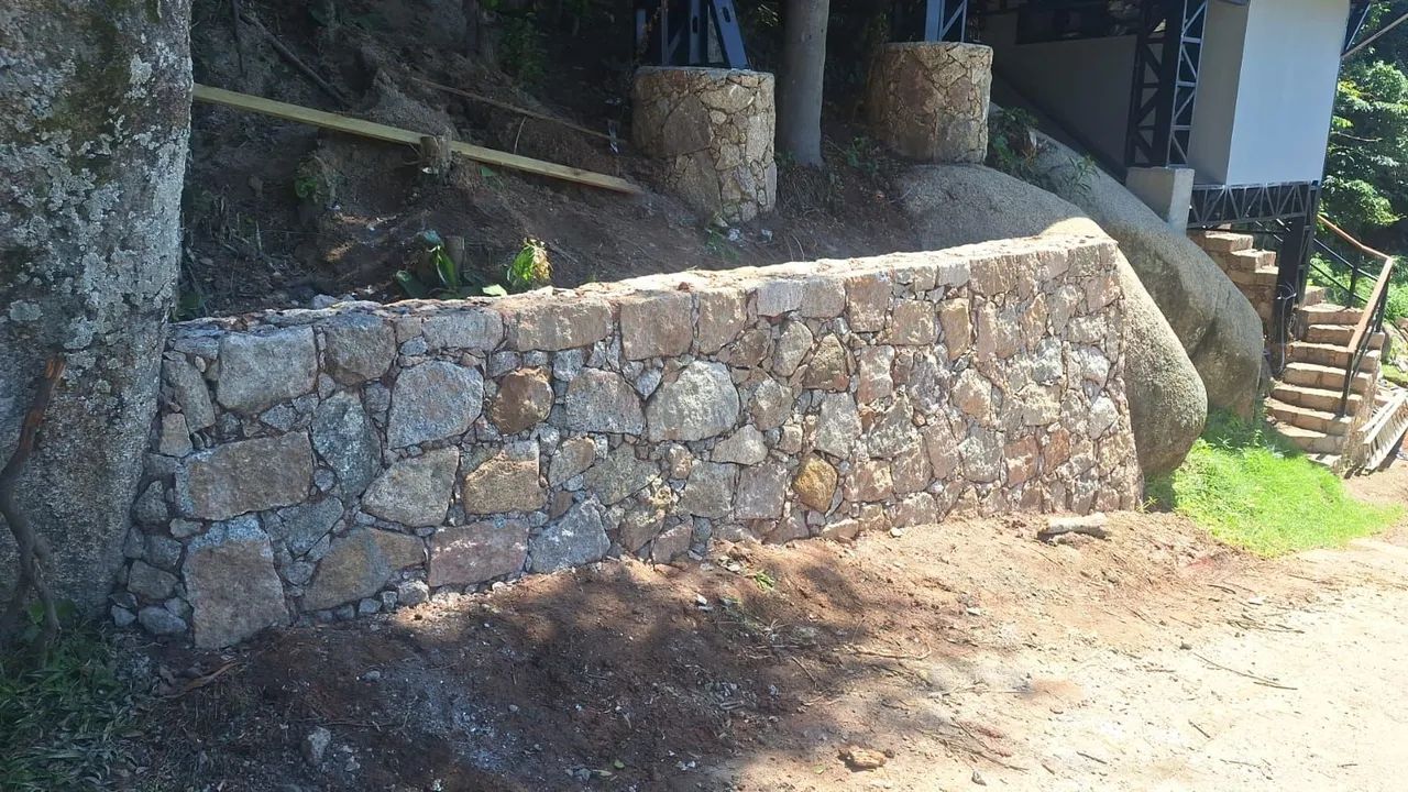 Trabalho  com muros de pedras  - Foto 4