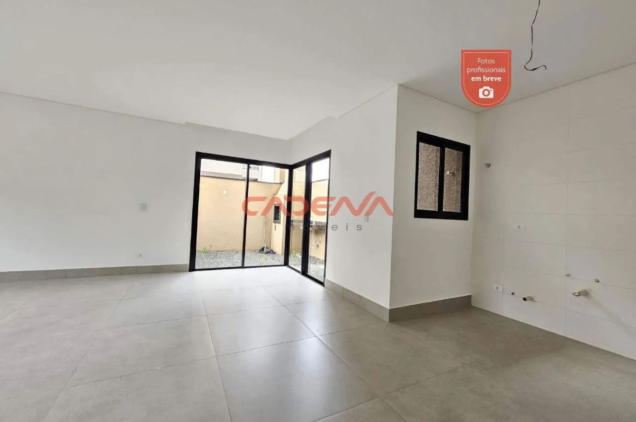 Sobrado com 3 quartos e 1 vaga para aluguel no Hauer - Foto 4