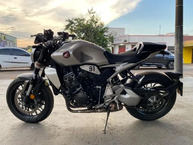 CB1000R - Foto 2