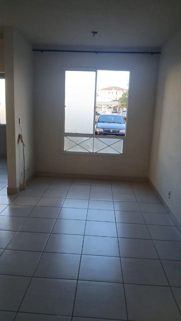 Alugo apartamento 