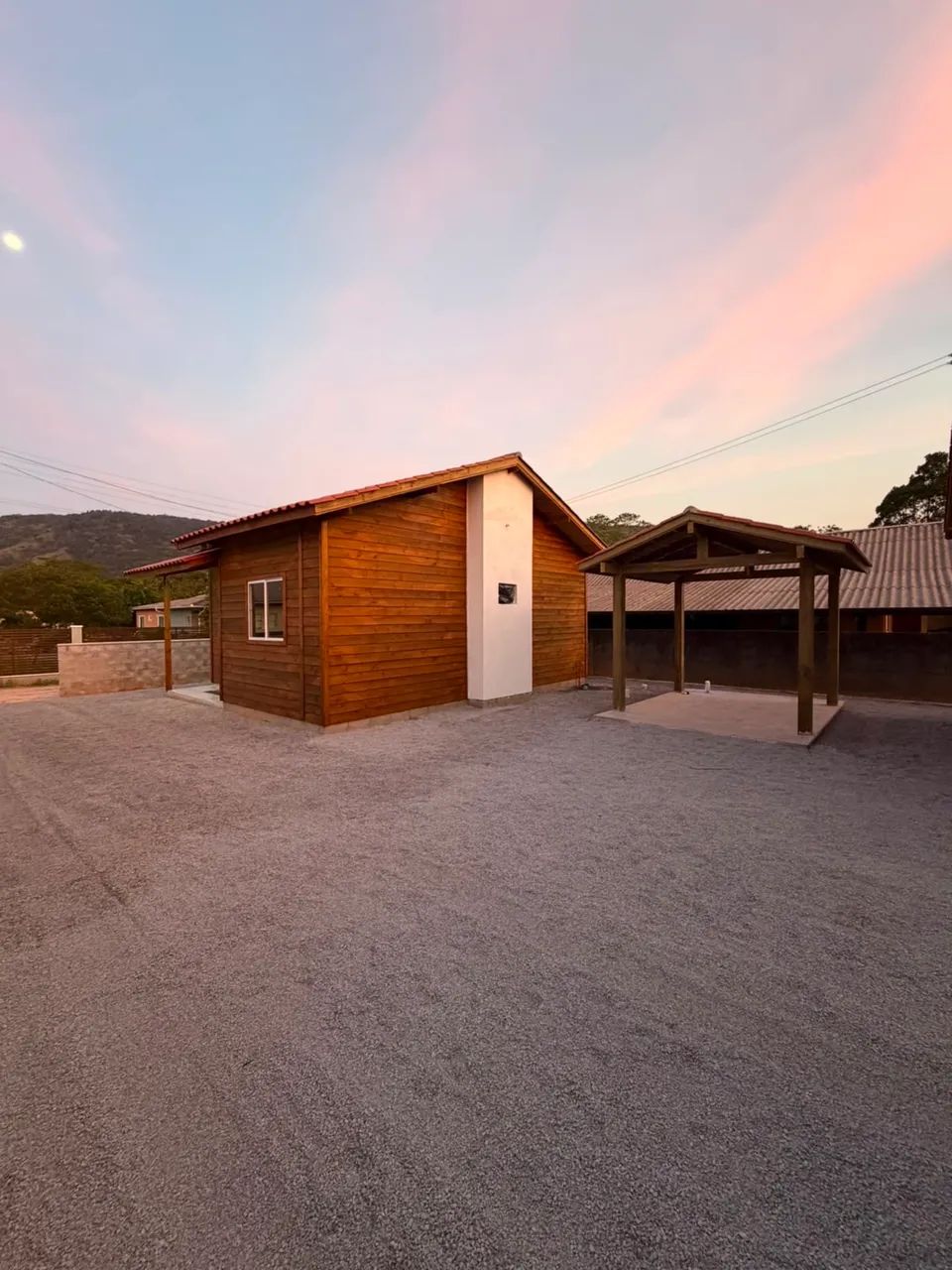 CASA NOVA Semi-mobiliada com 2 garagens em Paulo Lopes - Lugar Tranquilo  - Foto 5