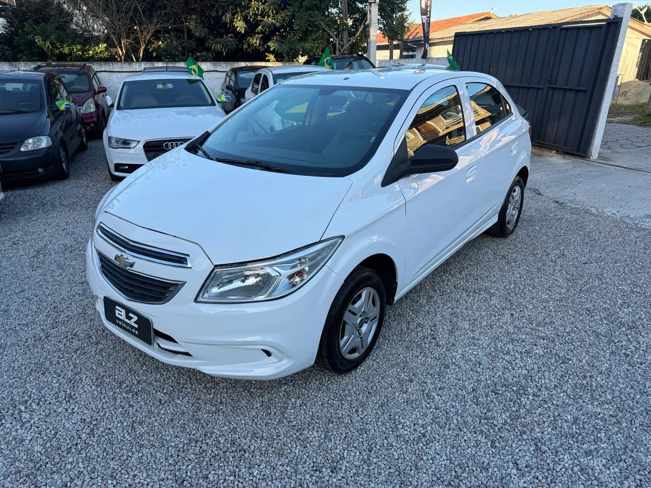 Chevrolet Onix Hatch LT 1.0 8V Flex Power Mec. 4P 2016 - Foto 4