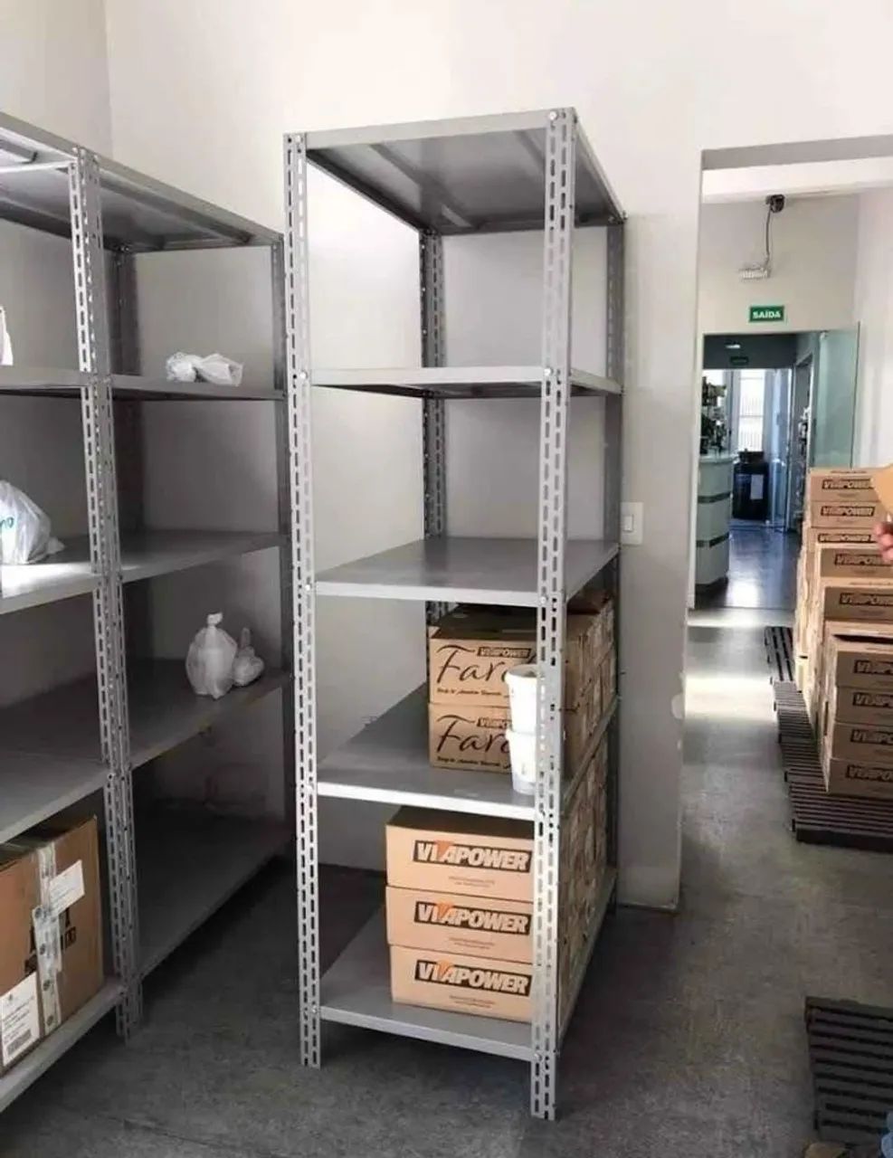 Estante reforçada 