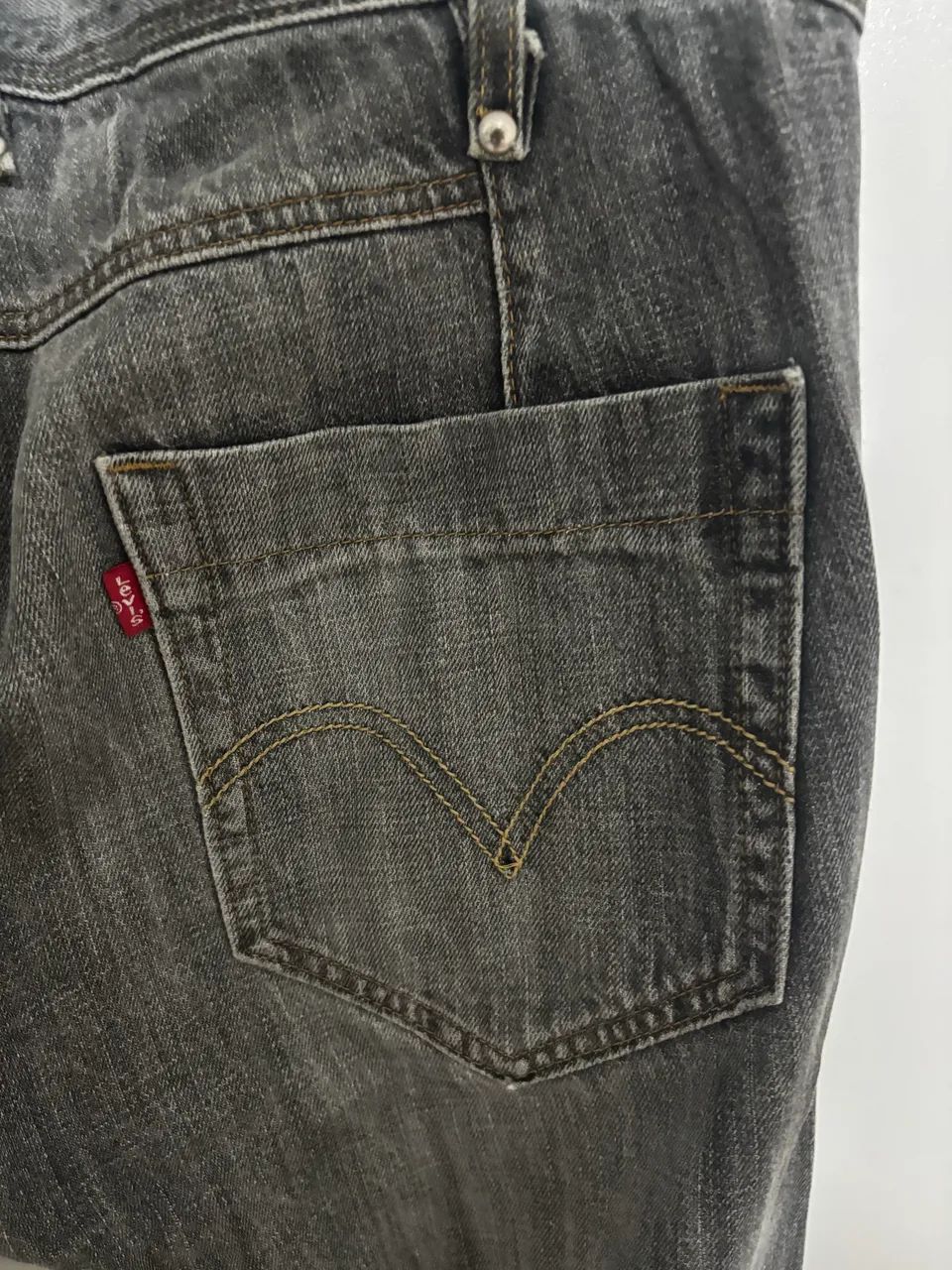 Calça Jeans Reta 90 Levi?s, 44, em perfeito estado  - Foto 4