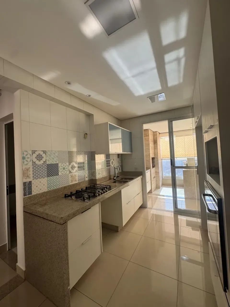 Apartamento de 160m2 para aluguel, com 4 suítes, no Edifício The One, Jardim Goiás - Foto 7