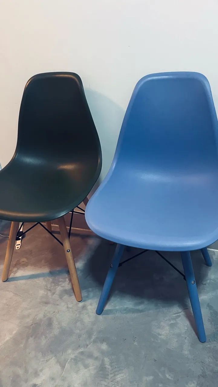 Duas cadeiras eames tok&stok - Foto 4