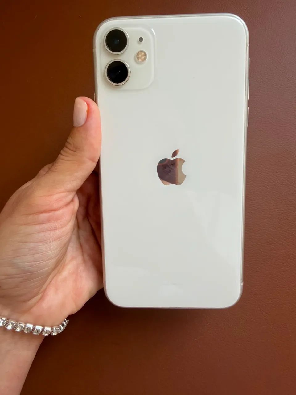 iPhone 11 64GB Com garantia 