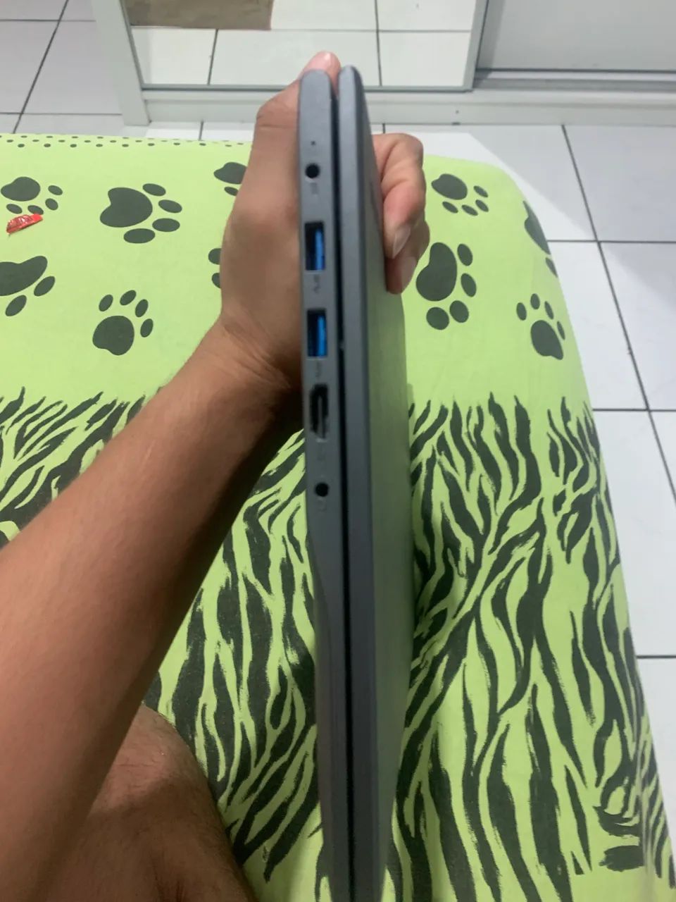 Vendo notebook positivo 