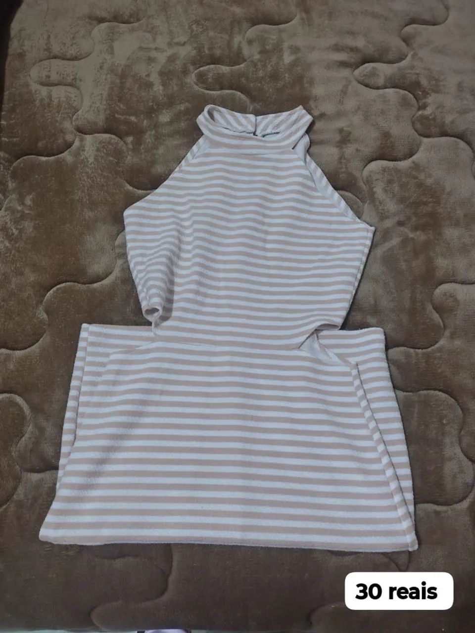 Vestidos nunca usados  e usados - Foto 3