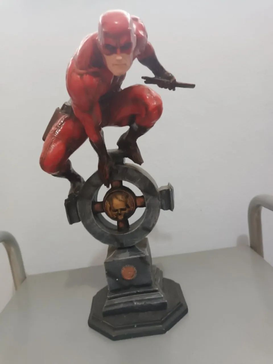 Estátua do demolidor - Foto 2