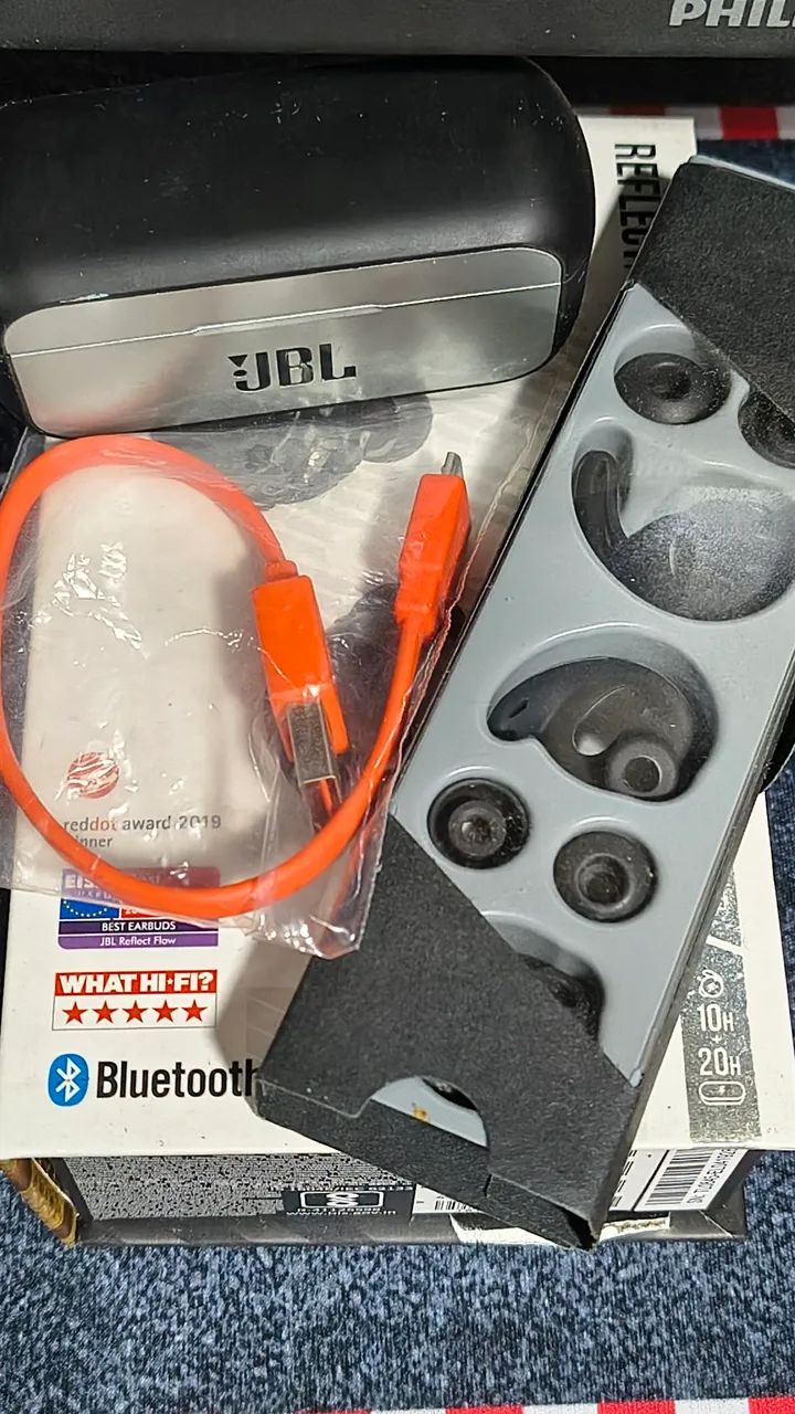 Fone bluetooth JBL Reflect Flow