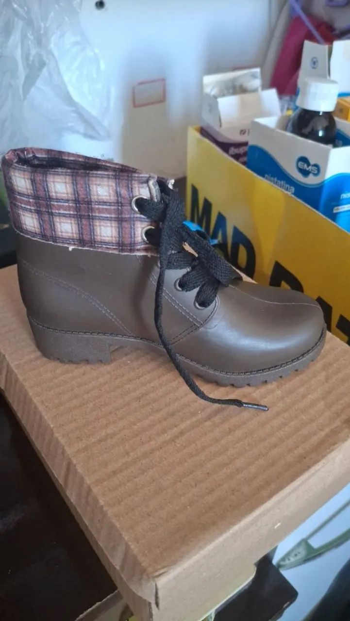 bota infantil número 21/22