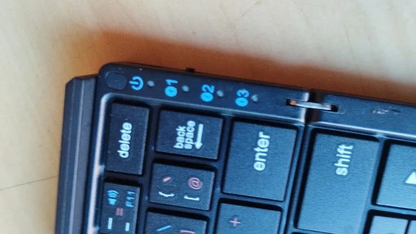 Tecladp sem fio para celular e Tablet - Foto 5