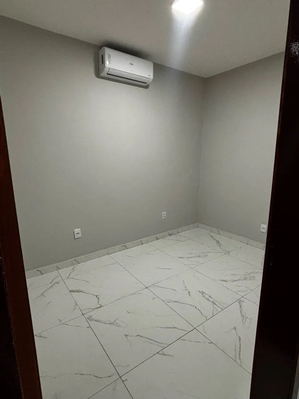 Aluga-se salas comerciais  - Foto 5