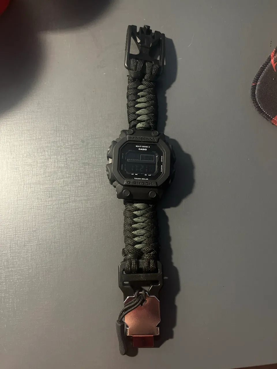 Relogio g-shock Casio + pulseira paracord + fivela personalizada