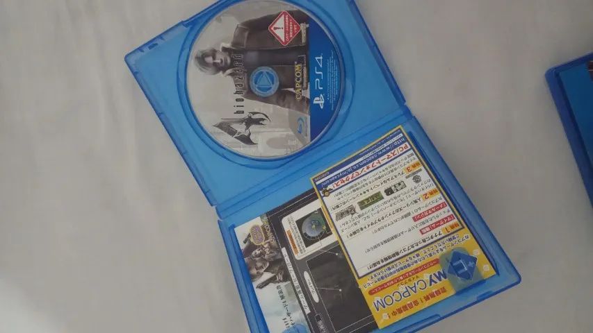 Biohazard 4 2005 Japanese Version PS4 - Foto 3