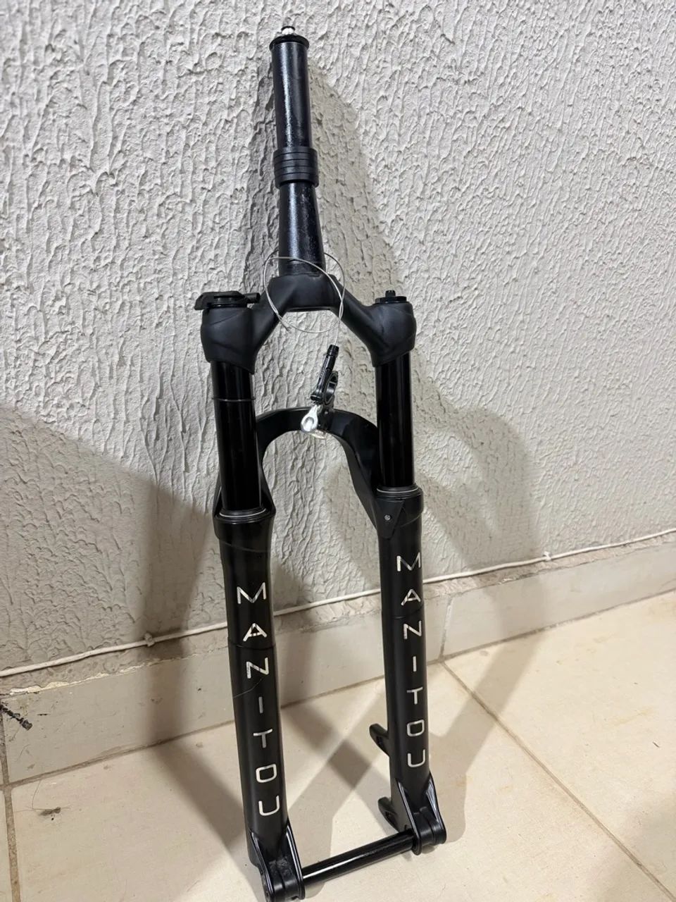 Suspensao Manitou Machete Zerada