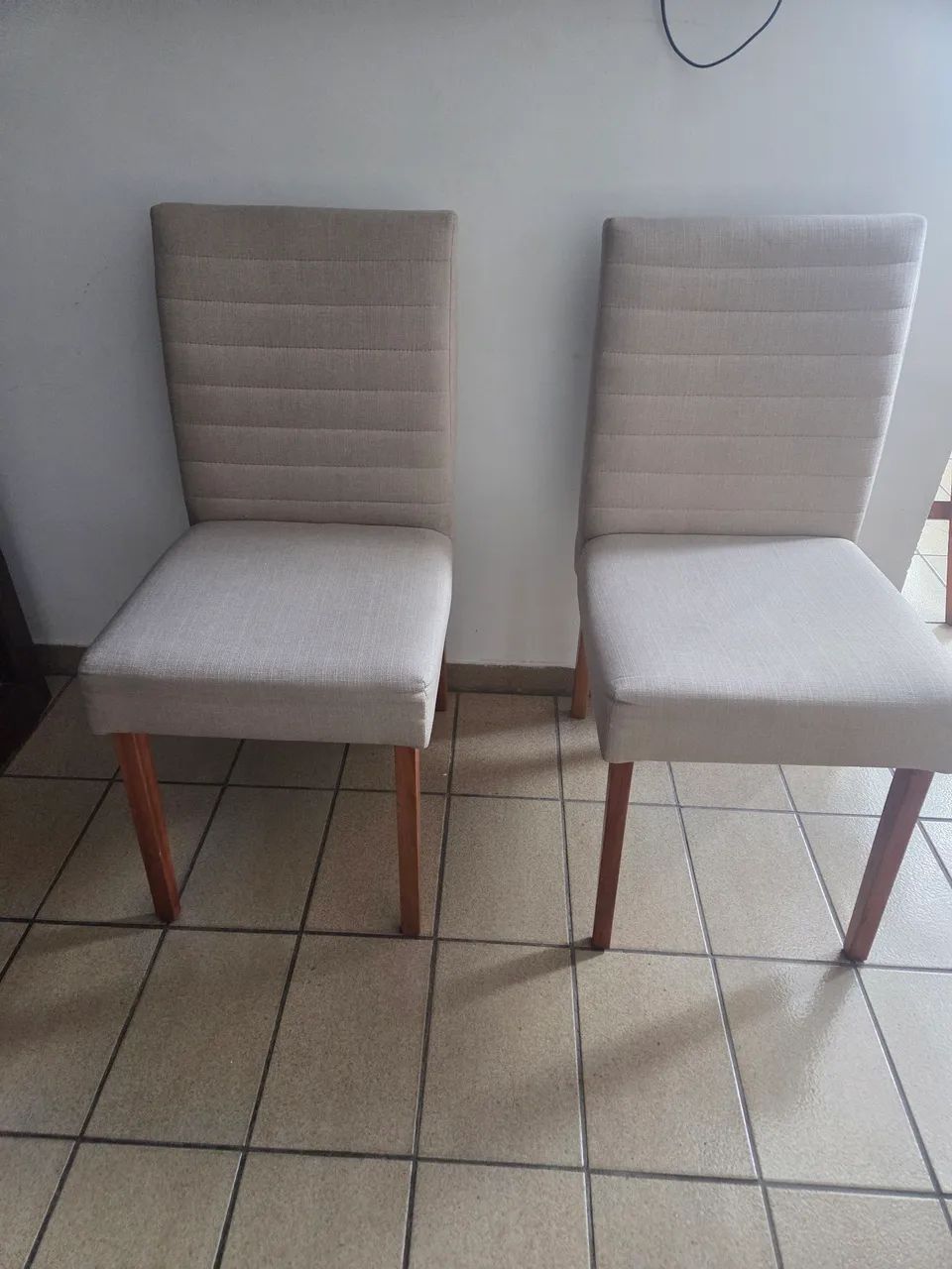 Vendo Jogo 4 cadeira  - Foto 2