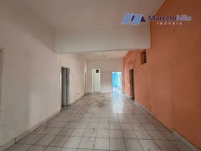 Casa Comercial ao Lado da Universidade Católica - Foto 5