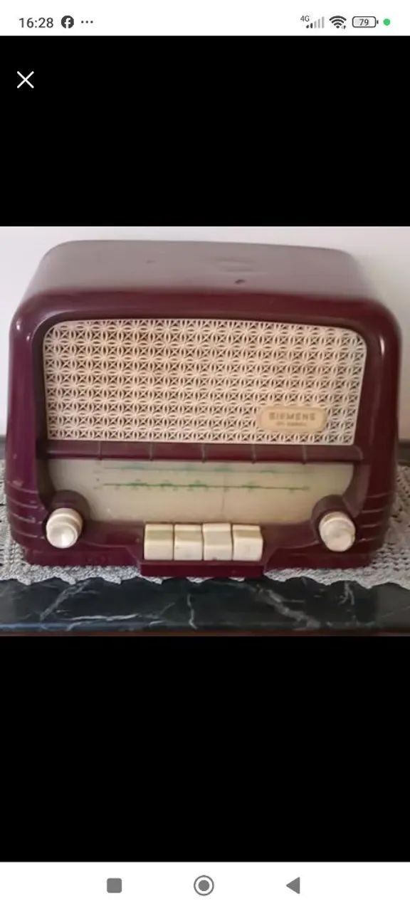 RÁDIO ANTIGO VALVULADO