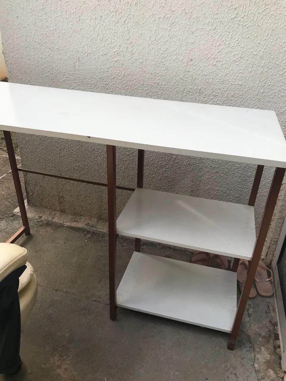 Vendo kit cadeira presidente e escrivaninha - Foto 3