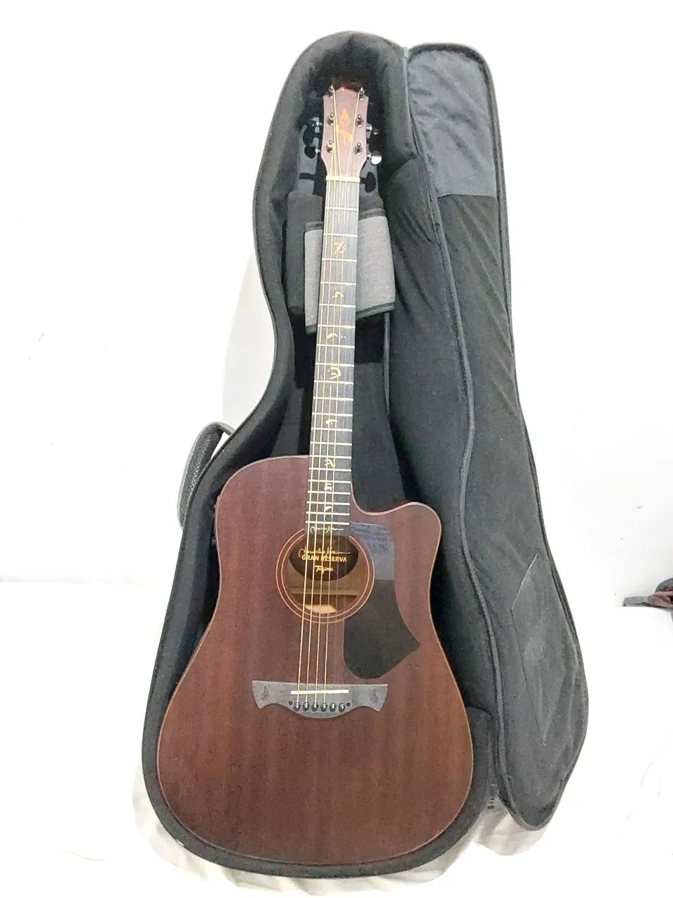 VIOLÃO TAGIMA JUNINHO AFRAM + CASE TAGIMA OFERTA IMPERDIVEL!!! - Foto 2