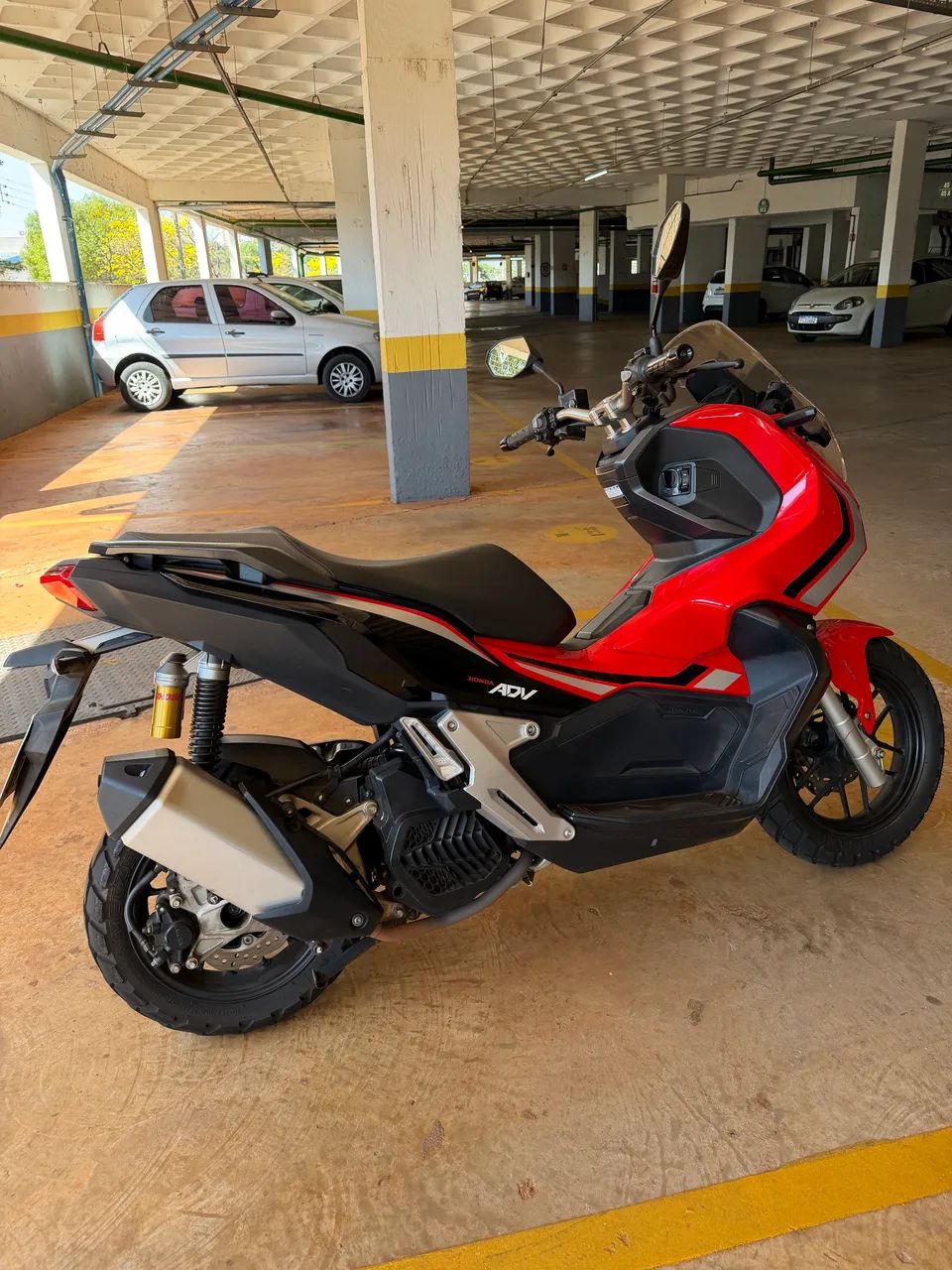 ADV 150  - Foto 3