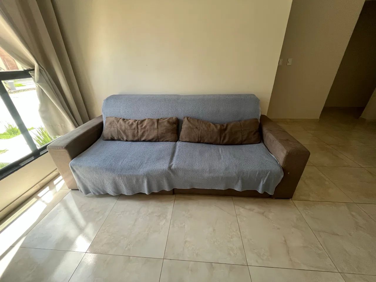 Sofá 2,40mt - Foto 2