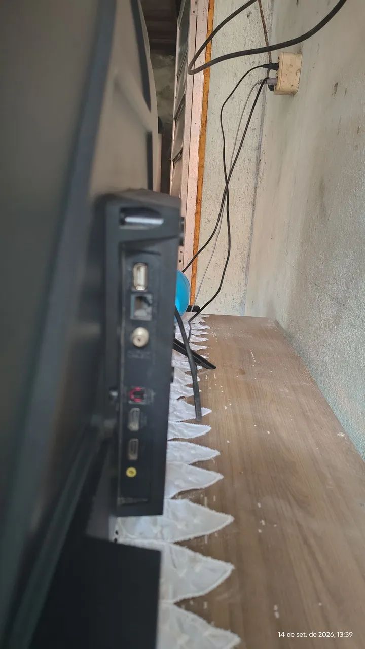 TV TCL 32 polegadas  - Foto 2