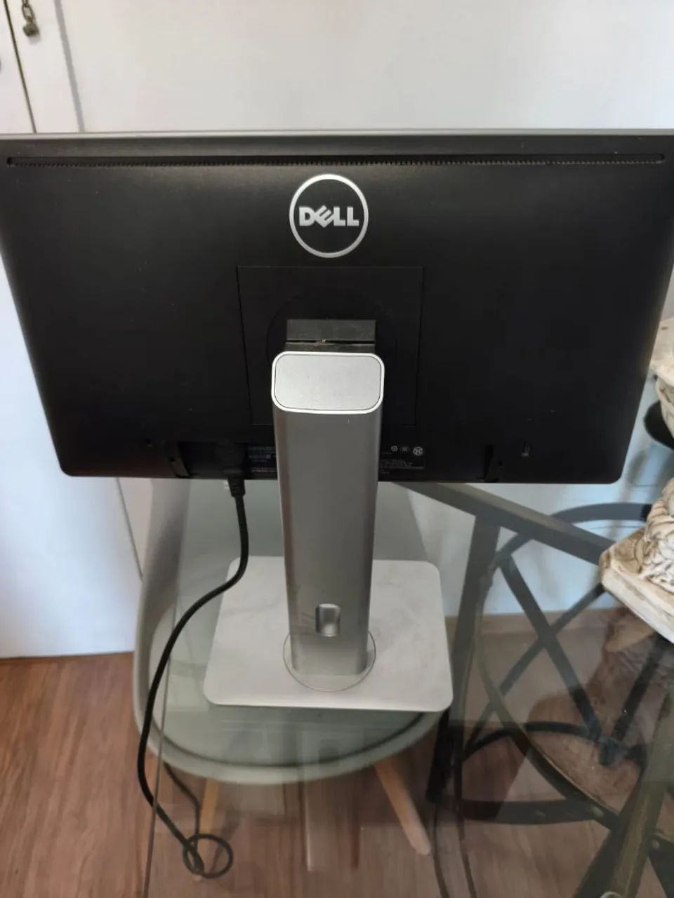 MONITOR DELL 22 - QUEBRADO  - Foto 2