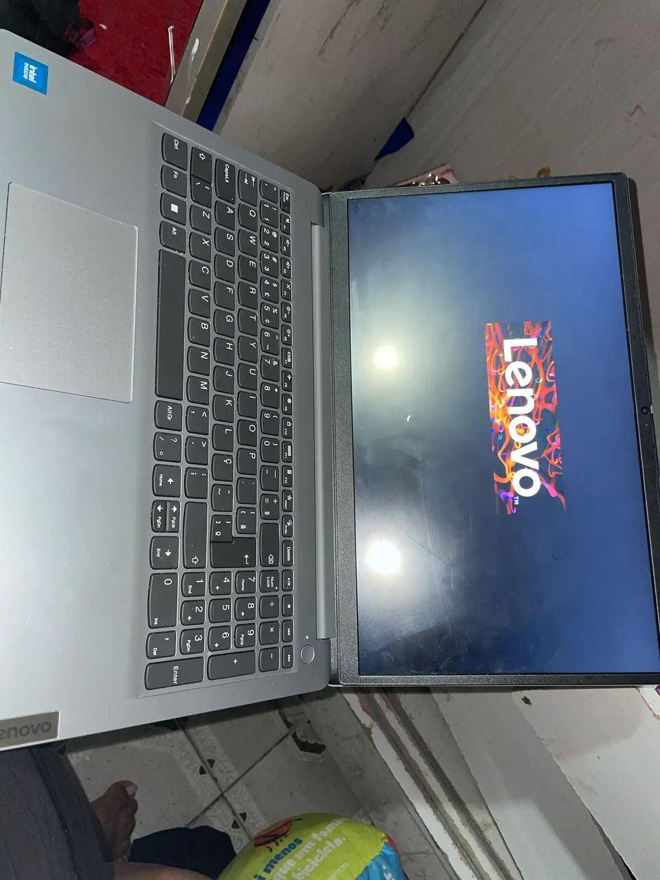 Notebook Lenovo IdeaPad 1 ? 15,6? | Celeron N4500 | Windows 11 - Foto 3