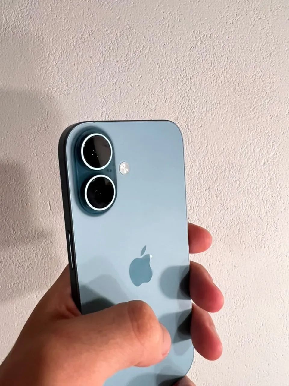 iPhone 16 Turquesa  - Foto 2